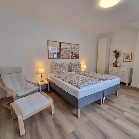 Apartman Springer In Ot Grossziethen Div Fuer Bis Zu 6 Personen Schönefeld