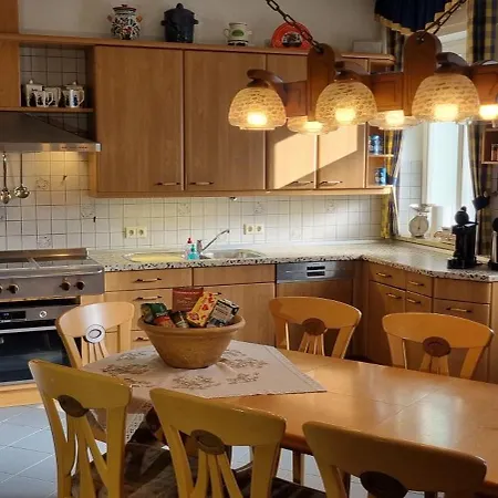 Springer In Ot Grossziethen Div Fuer Bis Zu 6 Personen Apartman Schönefeld