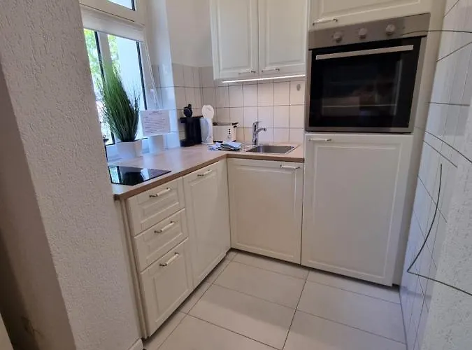 Springer In Ot Grossziethen Div Fuer Bis Zu 6 Personen *